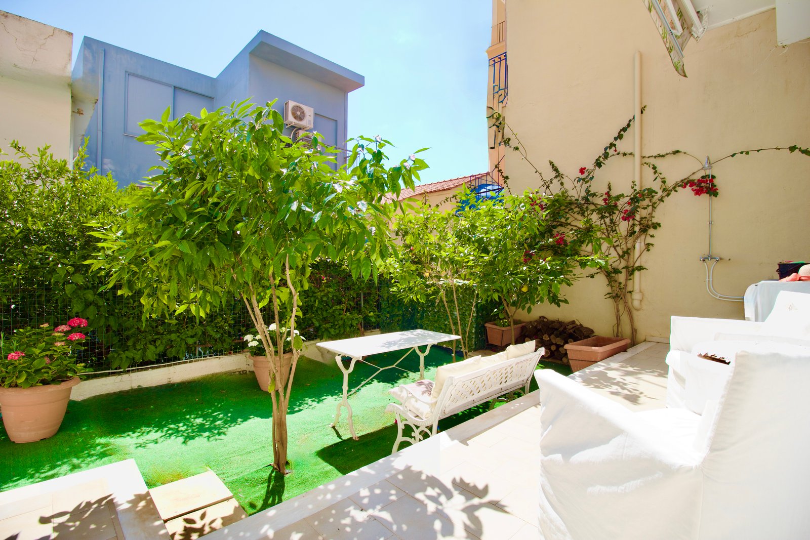 Central Studio in Argostoli