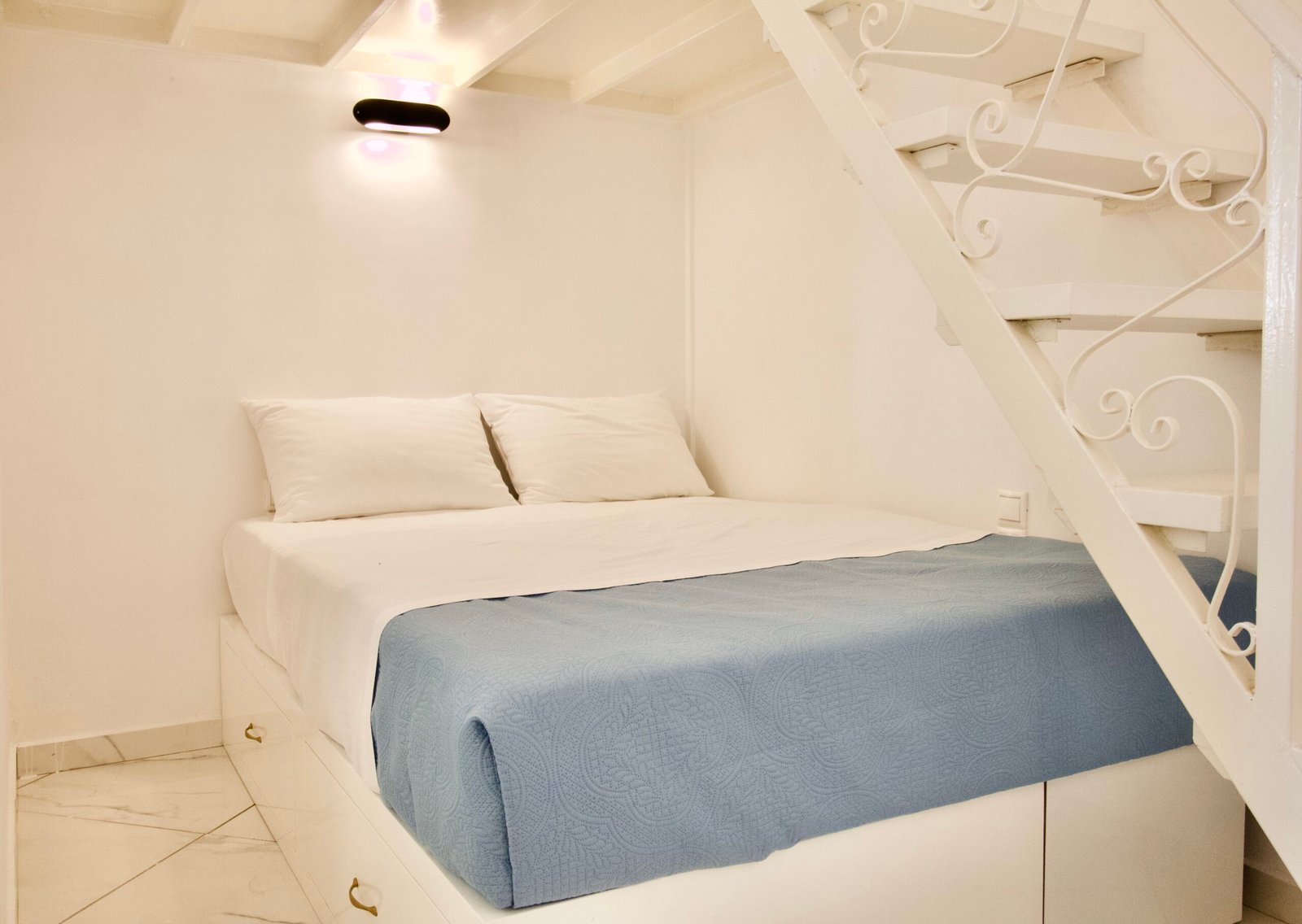 Central Luxurious Retreat Studio