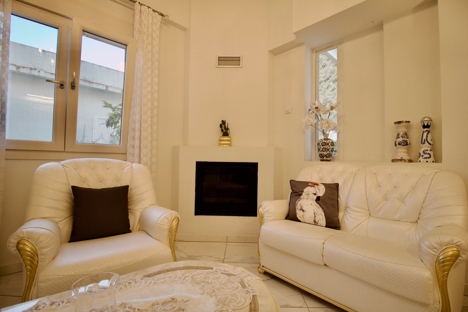 Central Luxurious Retreat Apartment