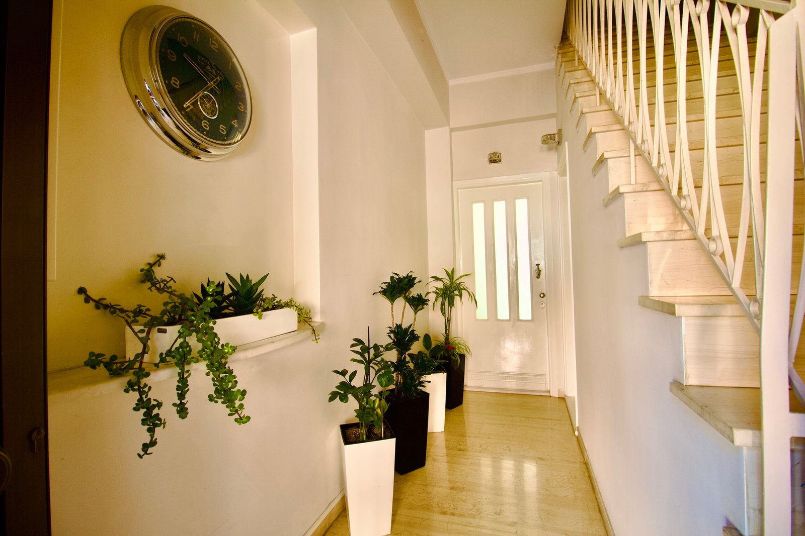 Central Luxurious Retreat Studio